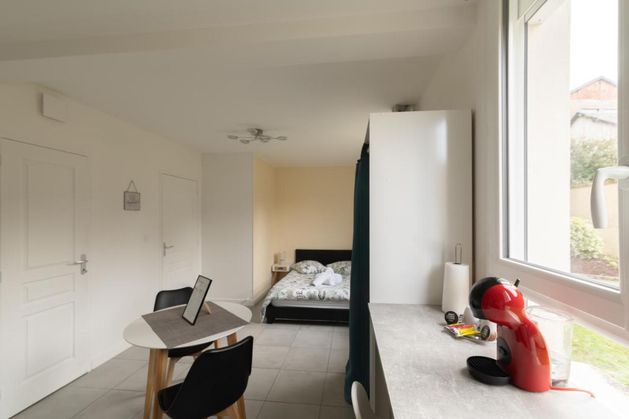Studio Cosy dans résidence calme et privée Le Mans Esterno foto